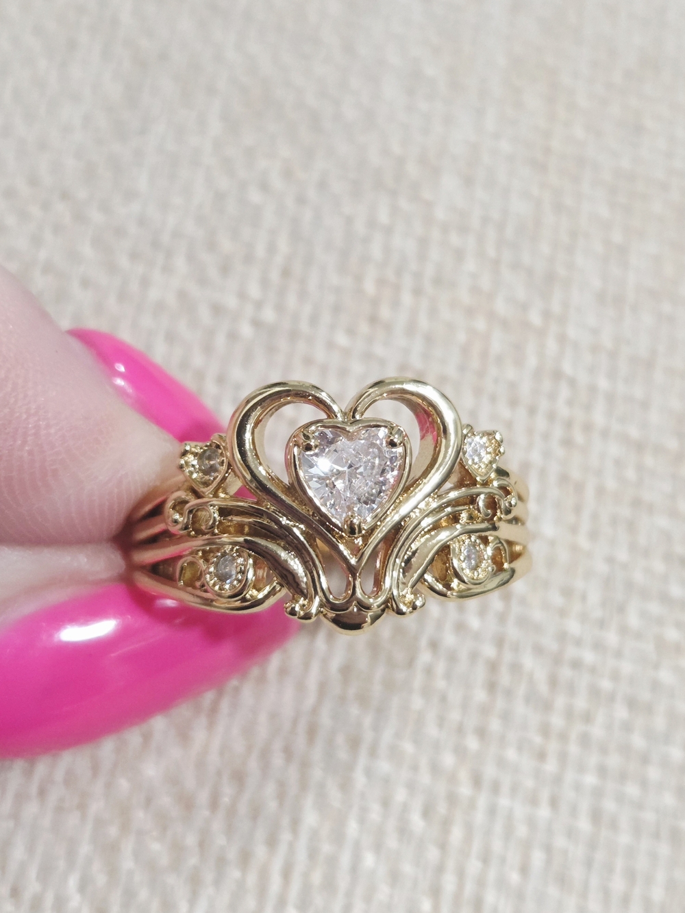 Gold Heart Crown Ring with Clear Center Stone - Women Jewelry~size 10